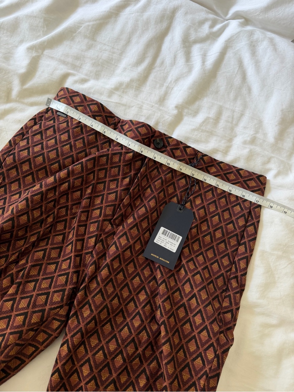 Scotch & Soda Diamond-Pattern Shorts in Rust and Gold - Picture 3 of 8